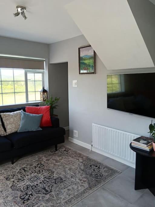 Dingle Escape -2 Bed -Sleeps 4 Apartman Kültér fotó